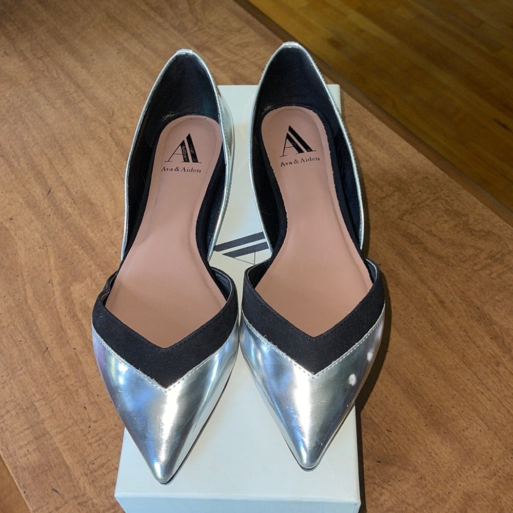 Ava & Aiden Amali D’Orsay Silver Metallic & Black Suede Flats